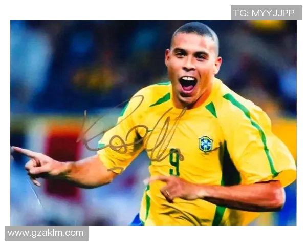 足球百年传奇巨星评选揭晓 历史最强球员排名盘点 足球百年传奇巨星评选揭晓 历史最强球员排名盘点