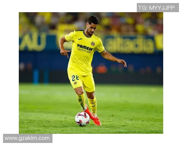 足球球星与肠癌的抗争:从绿茵场到生命战斗的勇气与启示 足球球星与肠癌的抗争:从绿茵场到生命战斗的勇气与启示